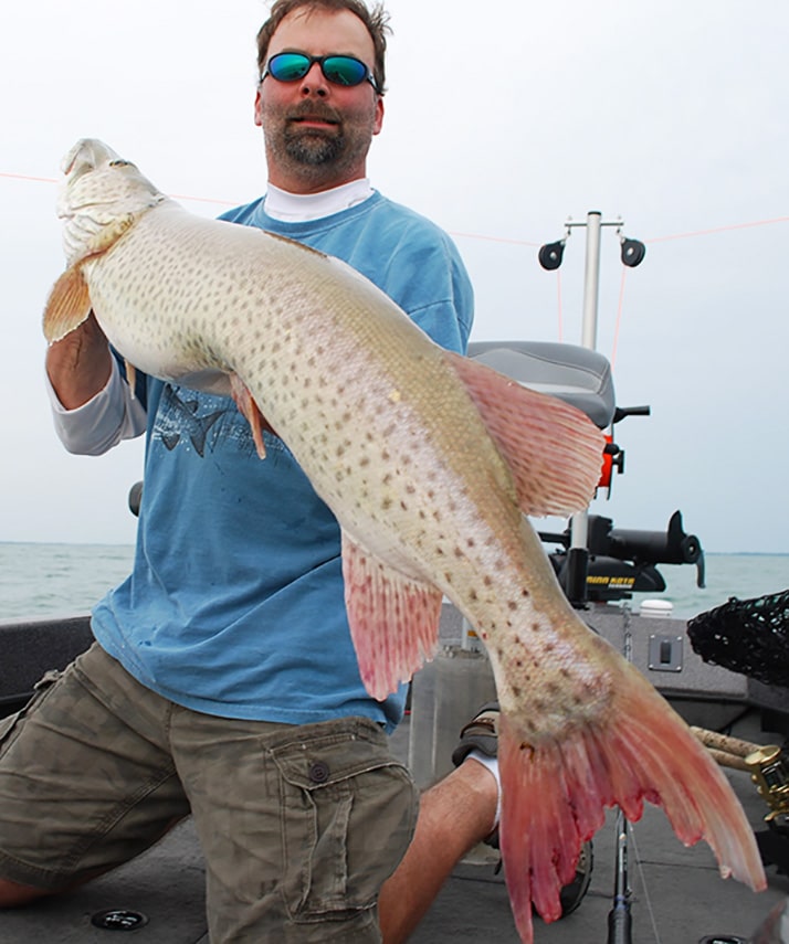 Fishing Guide Lake St. Clair MI Musky Charter