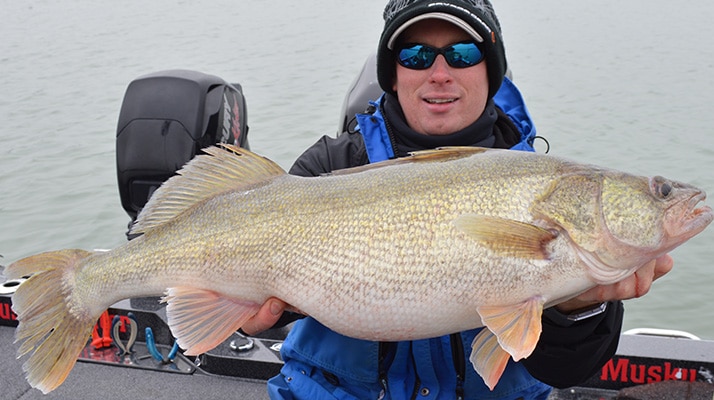 Fishing Guide Detroit River MI Walleye Fishing Guide Detroit River MI Walleye